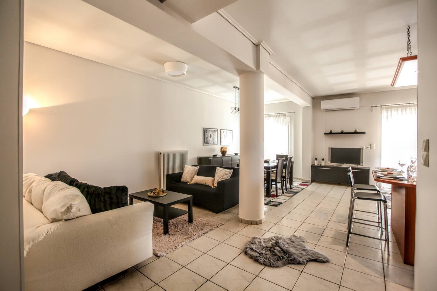 Grand Meteora Central Luxury Apartment 2