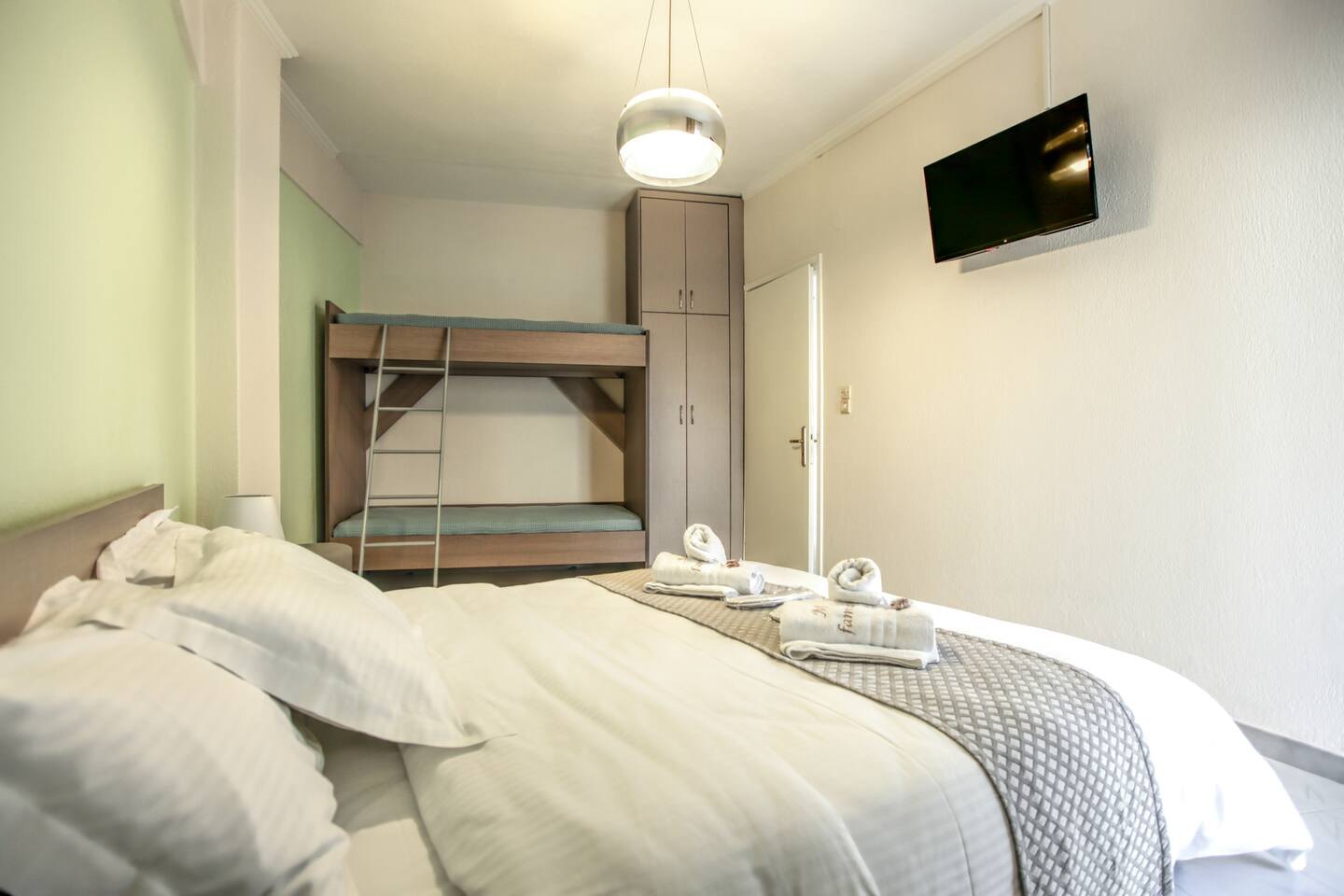 Del Sol Meteora Luxurious Family Suites #5 2