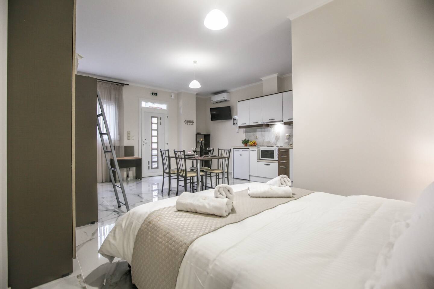 Del Sol Meteora Luxurious Family Suites #2