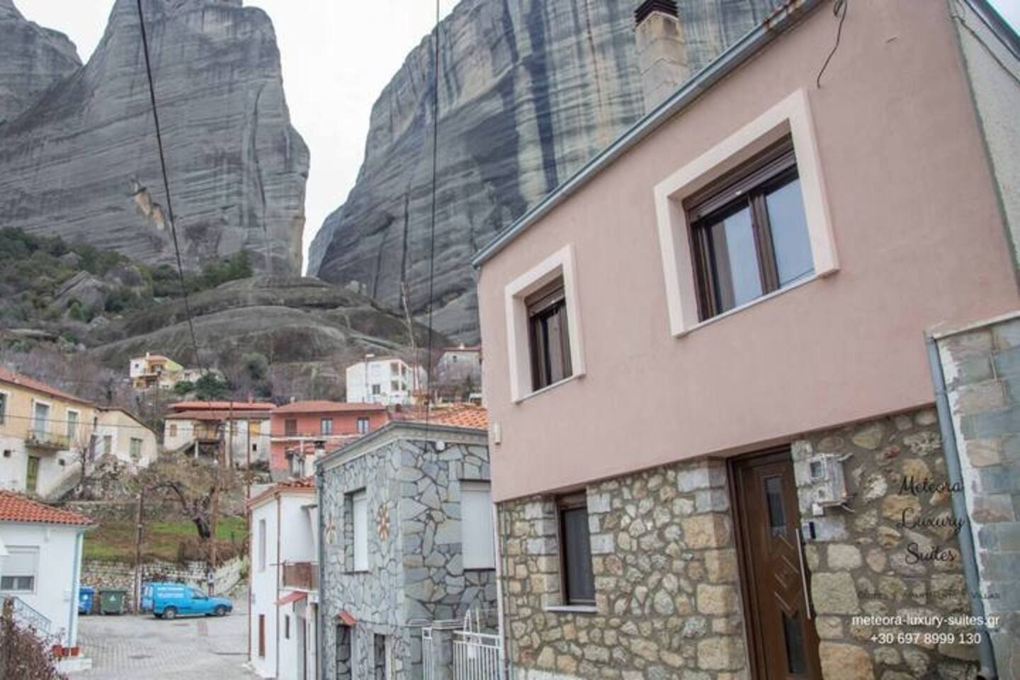 Historic Luxury House in the Heart of Meteora 3